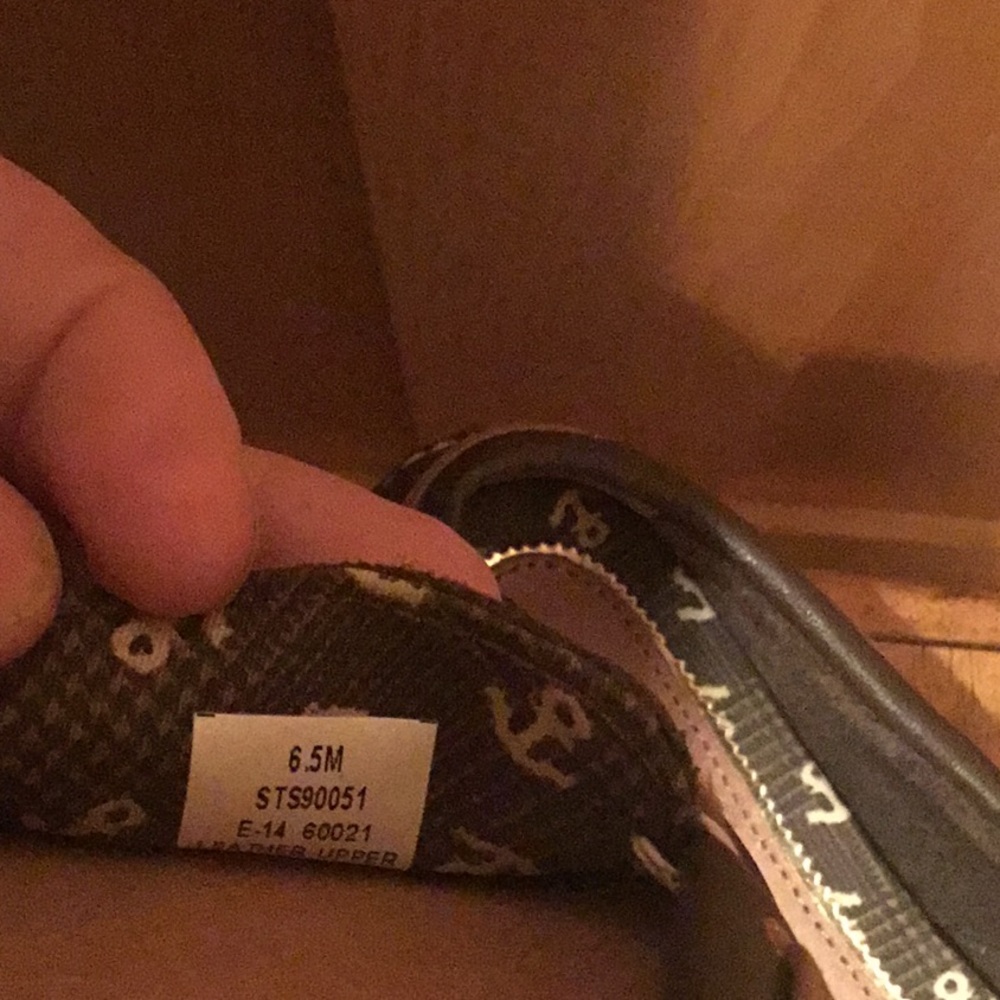 Sperry Moccasin Boat Shoes - Picture 9 of 9